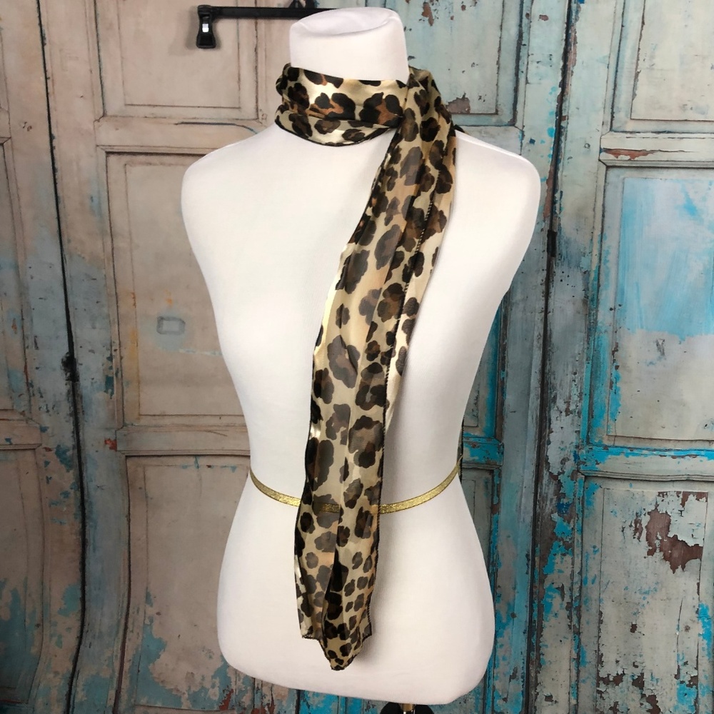 Cheetah print lightweight scarf.